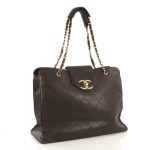 42788-12_Chanel_Vintage_Supermodel_Weekender_Bag_Q_2D_0002_1024x1024_f644fea2-8133-4d64-bce9-ab6fddbecdf6.jpg