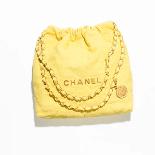 CHANEL-22-SMALL-HANDBAG-1-3.jpg