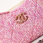 Chanel-19-bag-hoho-1.jpg