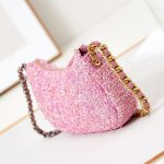 Chanel-19-bag-hoho-1.jpg
