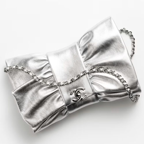 Chanel-Clutch-Silver-Lambskin-1.jpg