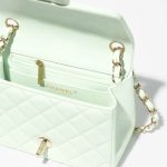 MINI-CLASSIC-HANDBAG-1-4.jpg