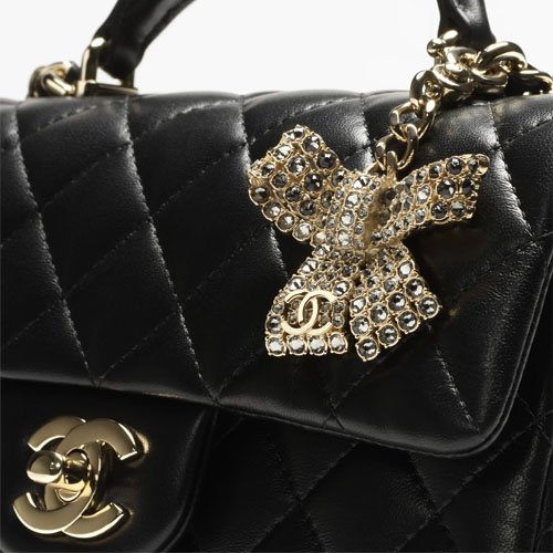 MINI-CLASSIC-HANDBAG-WITH-TOP-HANDLE-4-3.jpg