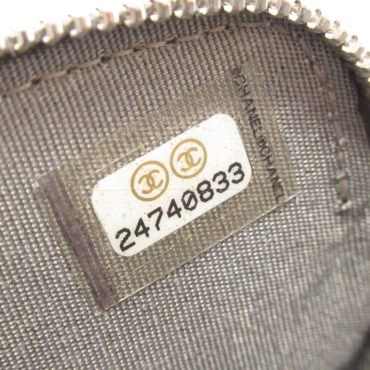 S2101215031242_10.jpg